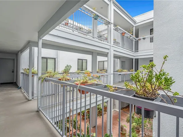 7505 Hampton Ave APT 8, West Hollywood, CA 90046