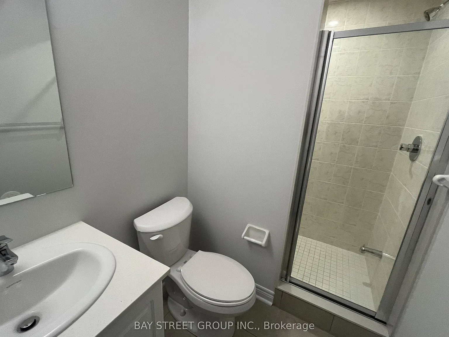 3 bed, $3,500 — Photo 4