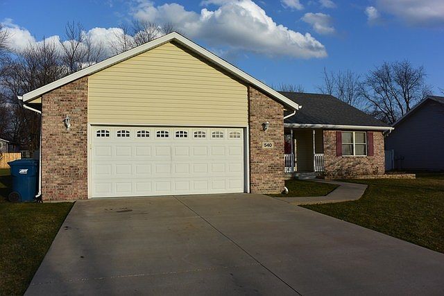 1st image of 540 Turnberry Dr
