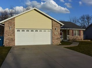540 Turnberry Dr, Bourbonnais, IL 60914