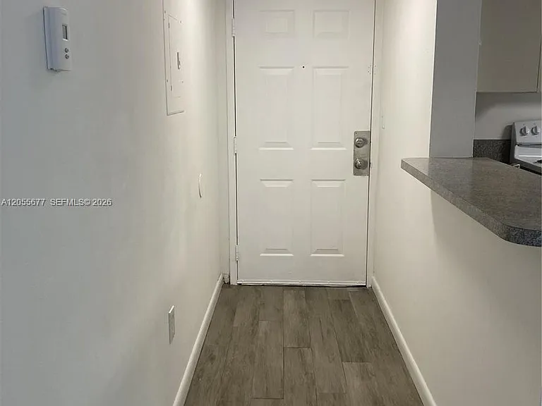 9879 Nob Hill Ct #9879 — Photo 3