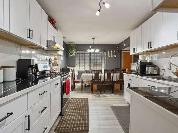 7448 Willowwick Way, Sacramento, CA 95822