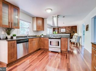 16018 Philmont Ln, Bowie, MD 20716