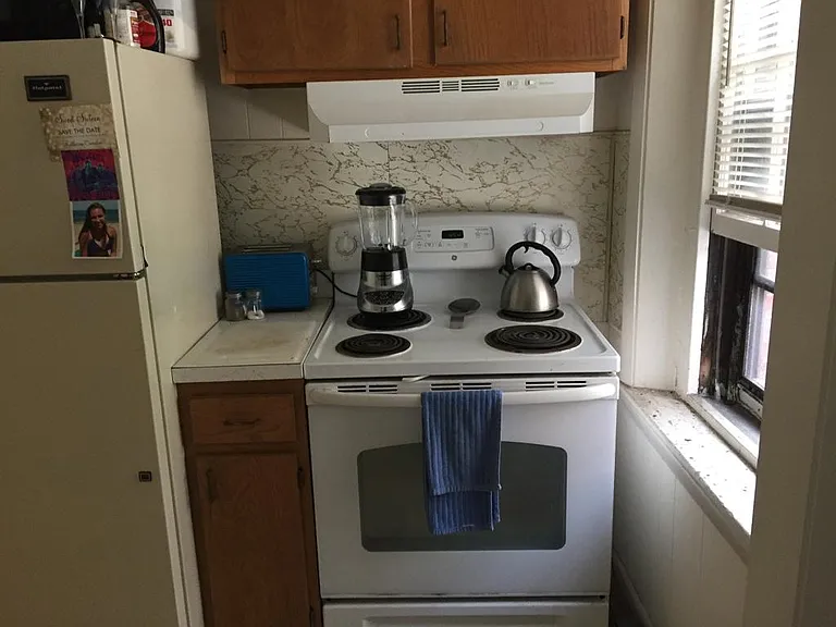 38 Oak St #1 — Photo 3