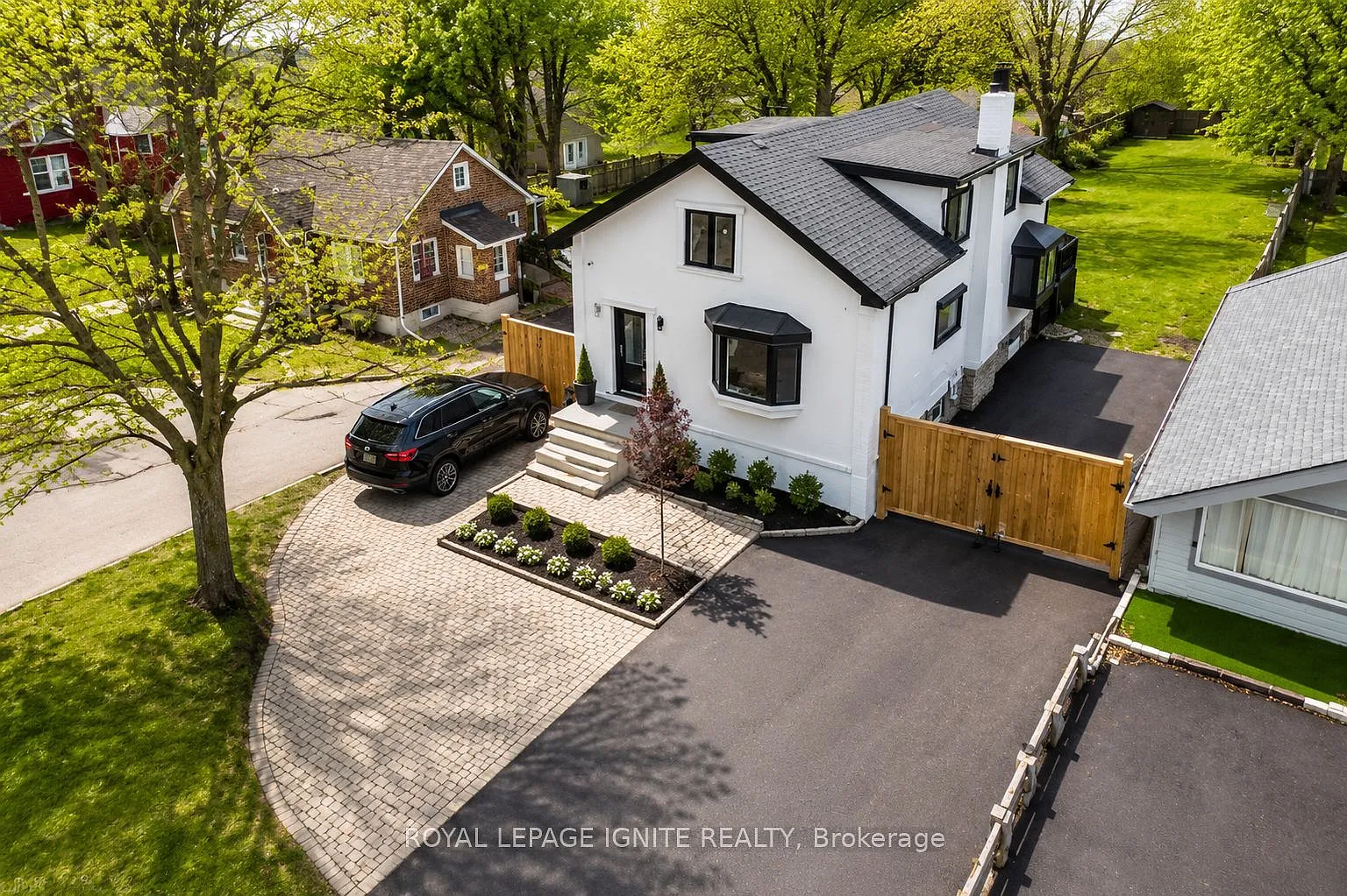 2 bed, $3,500 — Photo 1