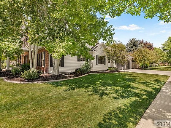 4th image of 3510 Charleston Cir