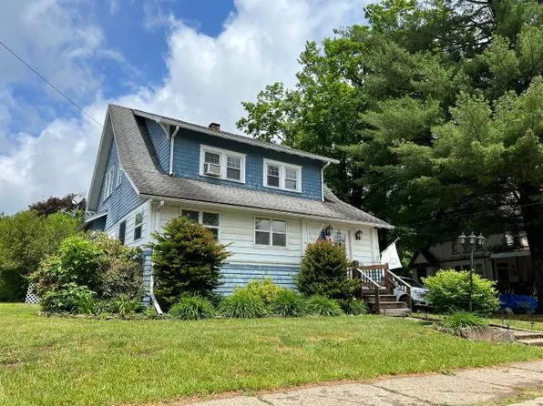 134 W Main St, Youngsville, PA 16371