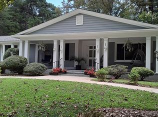 303 Ridgecrest Dr, Lexington, NC 27292