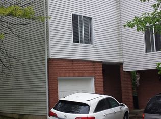 402 Ilyssa Way, Staten Island, NY 10312