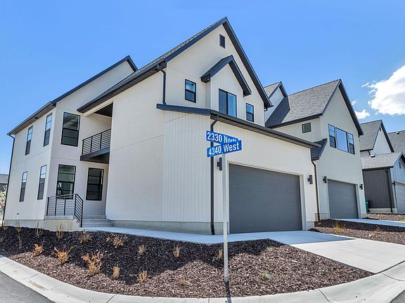 4th image of 4344 W Bergen Ln