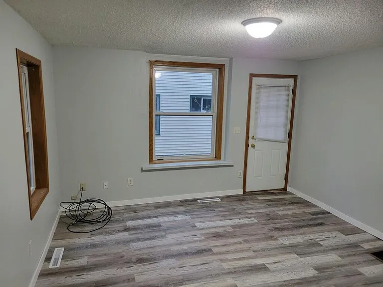 905 Mississippi Ave NW #1 — Photo 2
