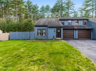 4 Queen Ann Ct, Queensbury, NY 12804