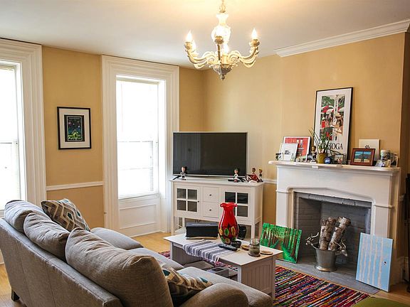 2nd image of 69 Lawrence St #1