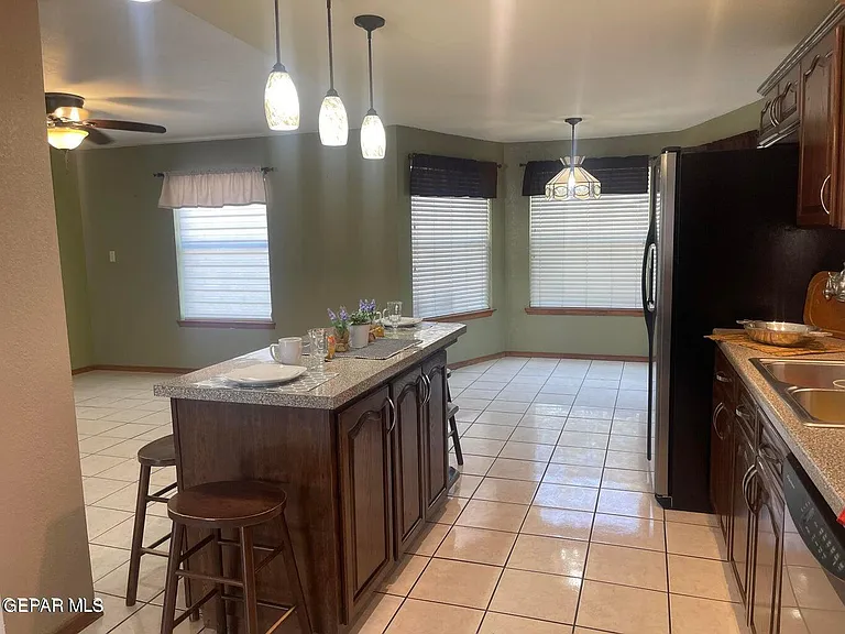 808 Merriman Dr — Photo 23