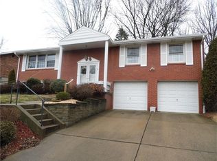 111 S Jamestown Rd, Coraopolis, PA 15108