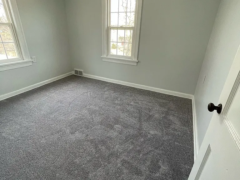 231 N Spring Grove St #3 — Photo 7