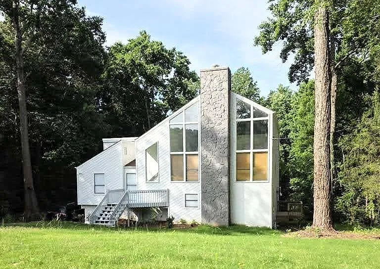 1411 E Shiloh Trl NW — Photo 1