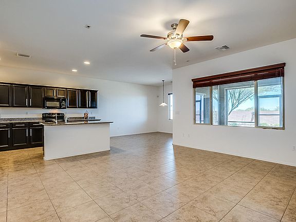 3rd image of 1061 E Madera Grove Ln