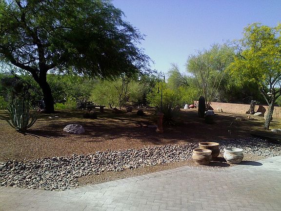 2nd image of 1146 W Placita Inspirada