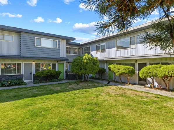 Rucker Court Apartments, 2614 Rucker Ave APT 2, Everett, WA 98201