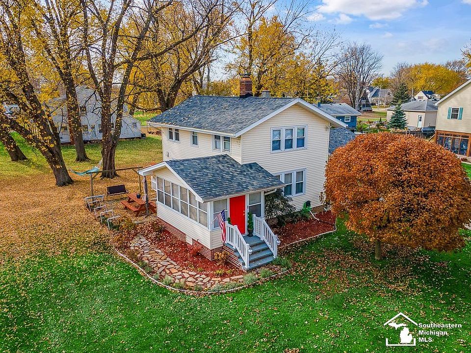 1st image of 12259 Lakeshore Dr