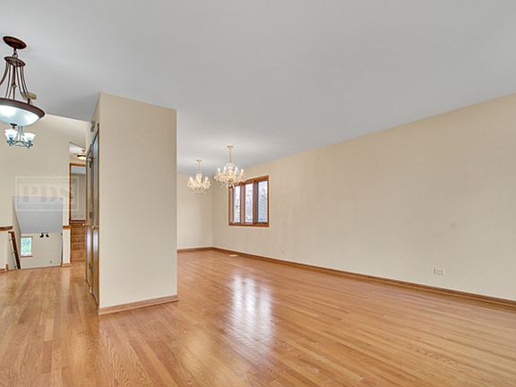 2nd image of 8414 S 82nd Ct