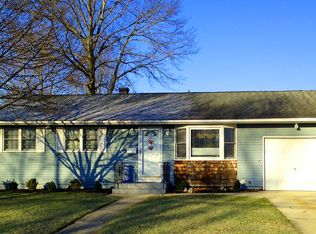 10 Shell Flower Ln, Hamilton, NJ 08690