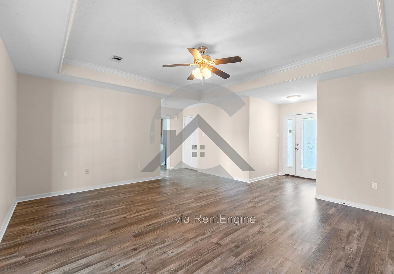 3 bed, 2.0 bath, 1369 sqft, $1,675 — Photo 4