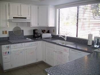 4th image of 6170 Darby Ave