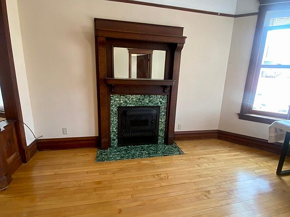 3rd image of 2735 N Kedzie Ave APT 2