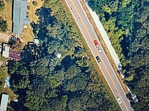 2nd image of 683 Waverly Rd.