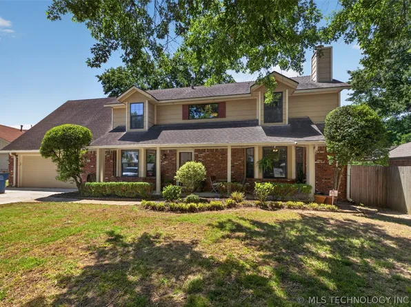 10612 E 100th Pl, Tulsa, OK 74133