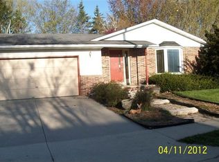 447 Grove St, Mayville, WI 53050