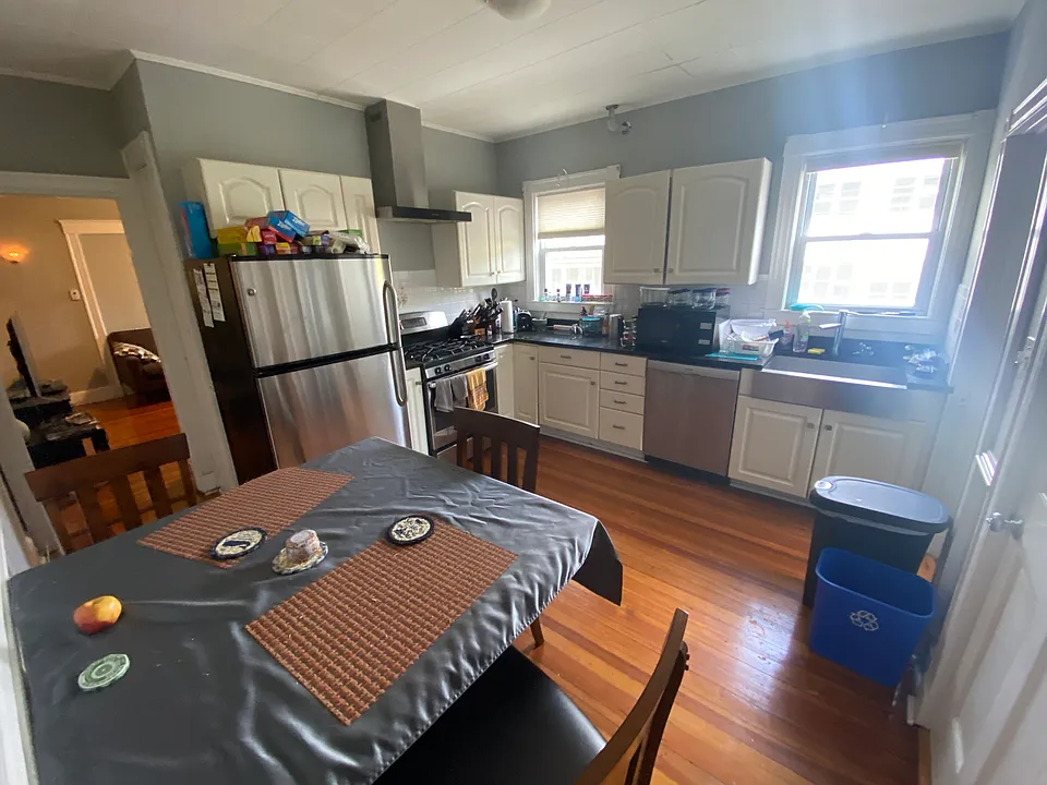 41-43 Belknap St #1