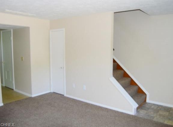 3rd image of 2595 Shakespeare Ln