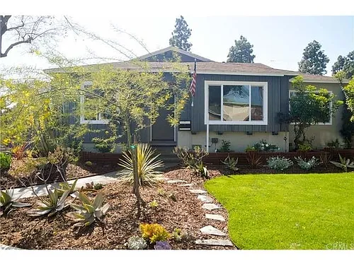 3403 Roxanne Ave Photo 1