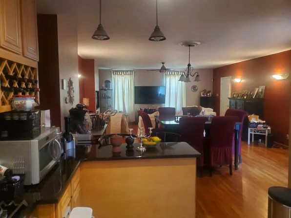 174 12th Street image 5 of 8