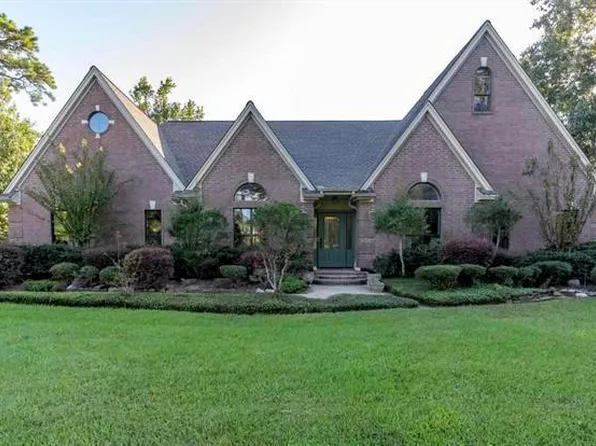 1346 Woodway Blvd, Sour Lake, TX 77659