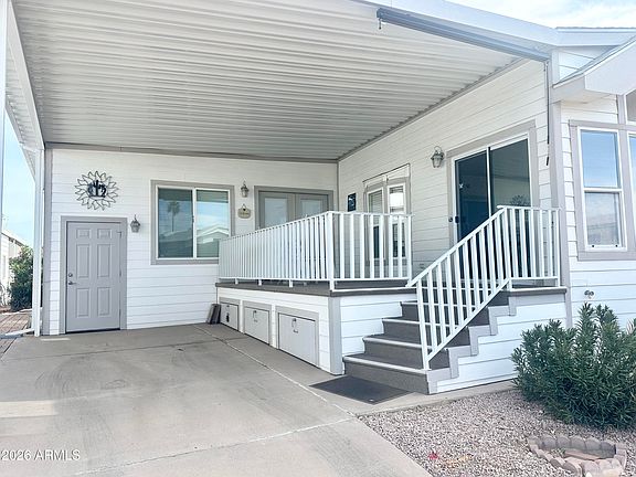 4th image of 111 S GREENFIELD Road #550