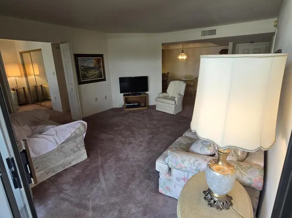 17404 N 99TH Avenue #214, Sun City, AZ 85373