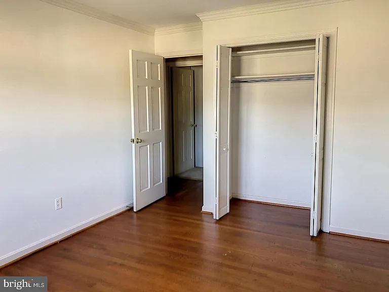 7412 Hallcrest Dr — Photo 21