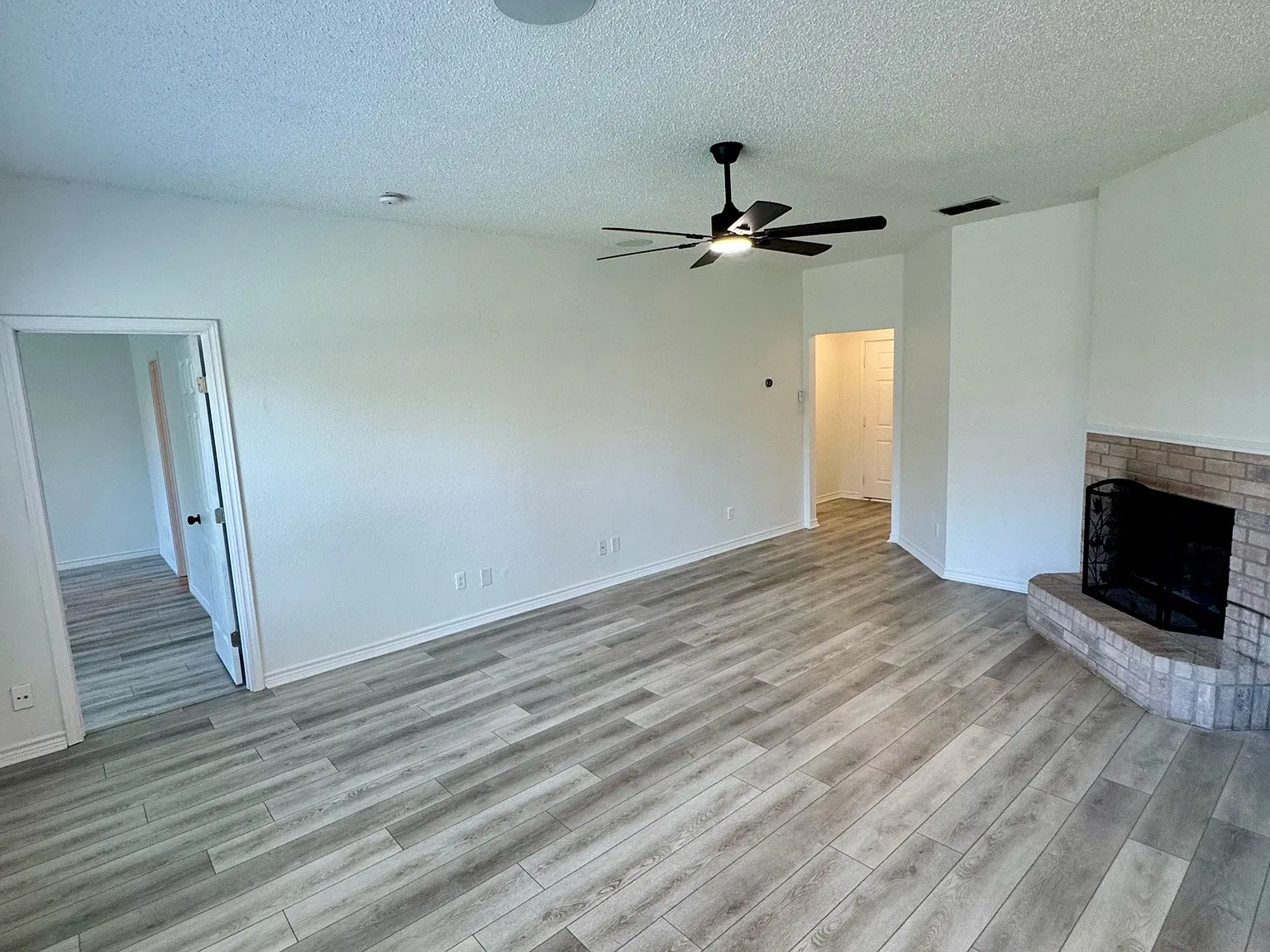 2304 Corral Drive - 1 — Photo 4