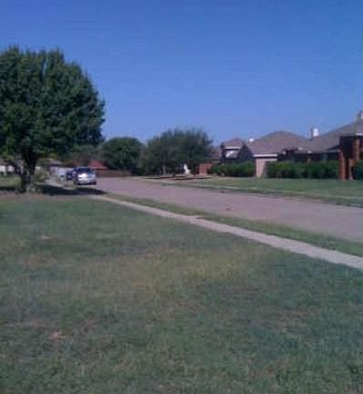 3rd image of 702 Crenshaw Dr