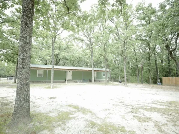 186 Wedgewood Dr, Mabank, TX 75156