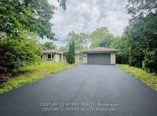 1417 Wateska Blvd, Mississauga, ON L5H 2R3