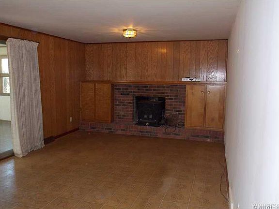 5th image of 74 Parkhaven Dr
