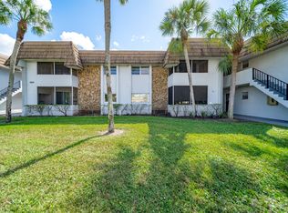 8410 W Sample Rd APT 212, Pompano Beach, FL 33065