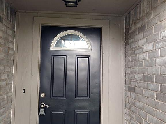 3rd image of 4402 Falcon Meadow Dr