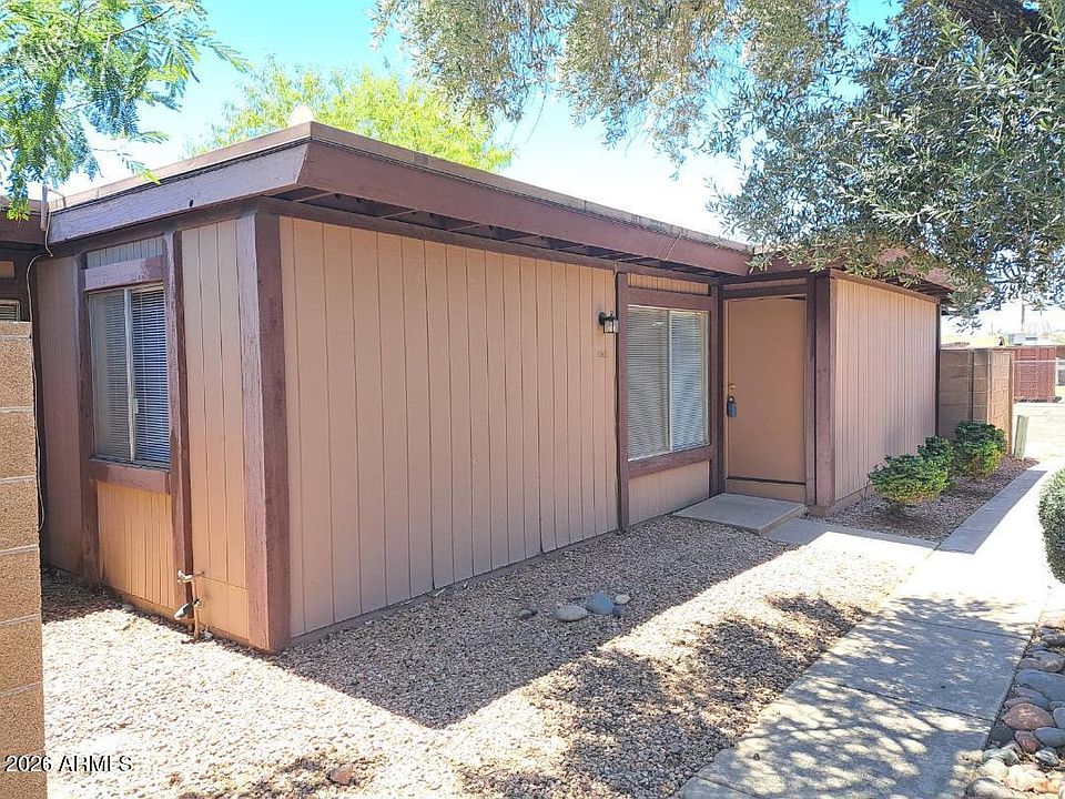 1st image of 834 S CASITAS Drive #B