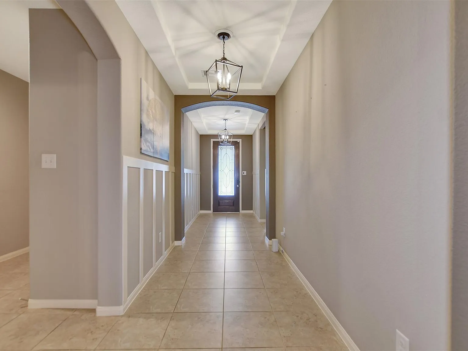 4 bed, 3.0 bath, 2309 sqft, $2,800 — Photo 3